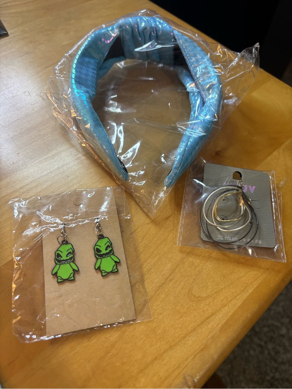 Headband and earring bundle